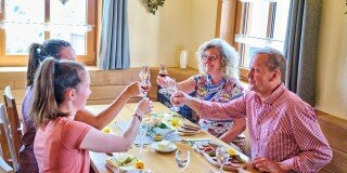  Gastronomie und Unterkünfte 